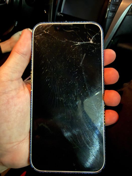 Айфон 14 док бар