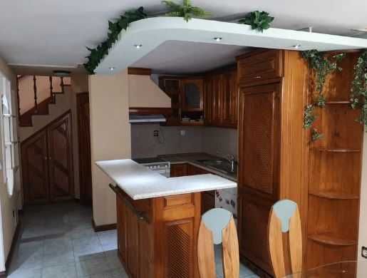 Дава се под наем Мезонет в Бургас, Център - 100 кв.м за 178.5 € - Снимка #6