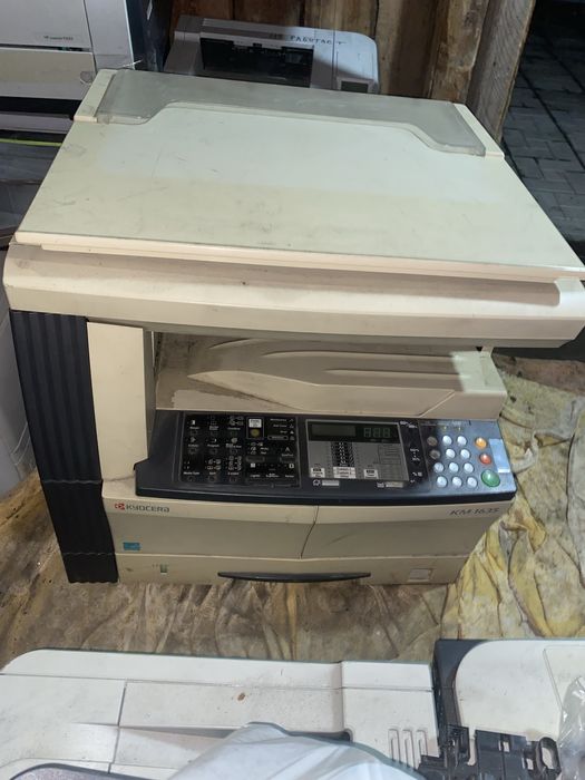 Продам лазерные принтеры 6000-1 штука