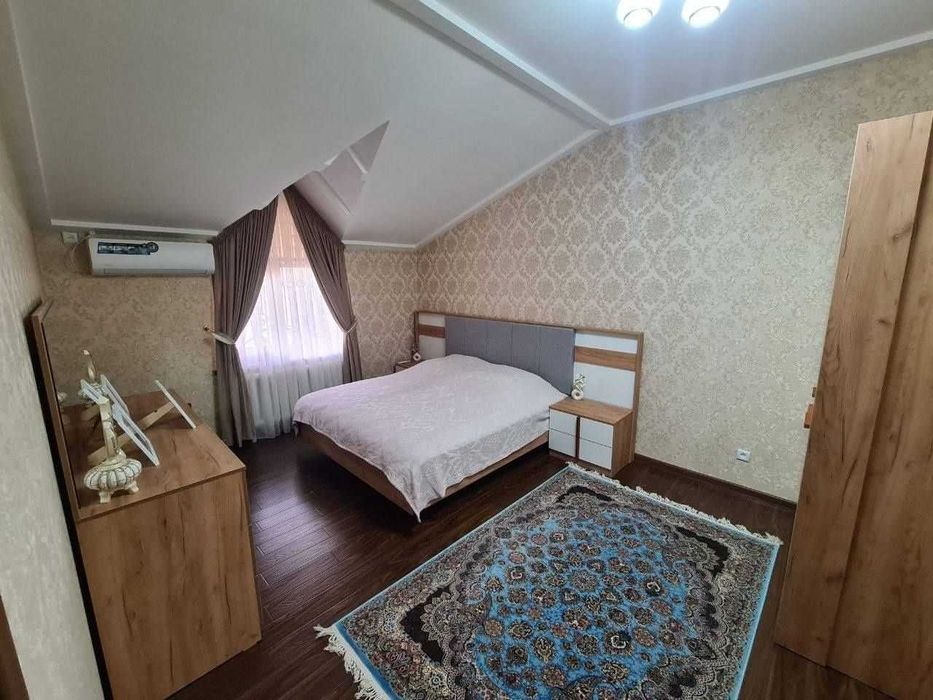 Циалковского. Дом. 4 сотки.