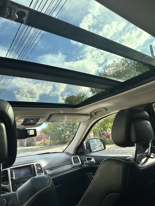 Vand Jeep GrandCherokee Overland 2012