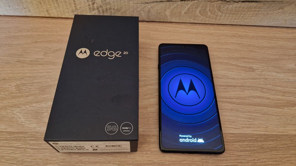 Telefon Motorola Edge 20, 5G, 128 gb stocare,  8+2gb ram