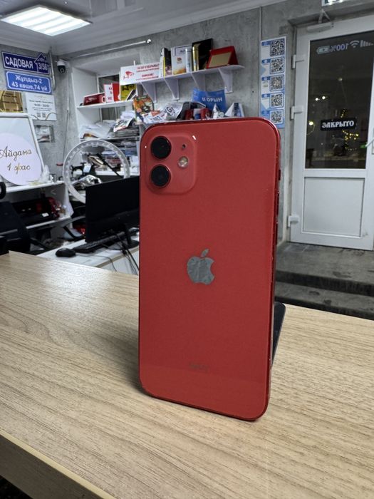 Айфон 12/64гига память
