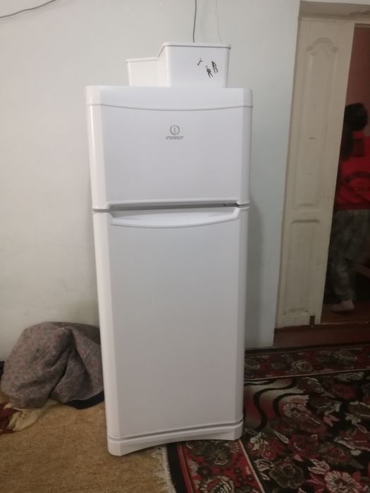 INDESIT Холодильник сатылады