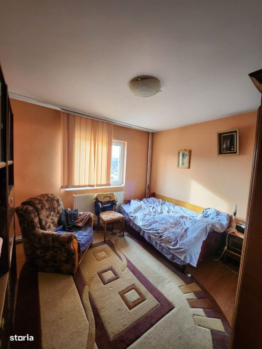 Apartament de vanzare 4 camere - Negru Voda