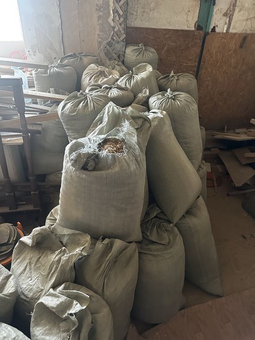 Продам опилки стружка.