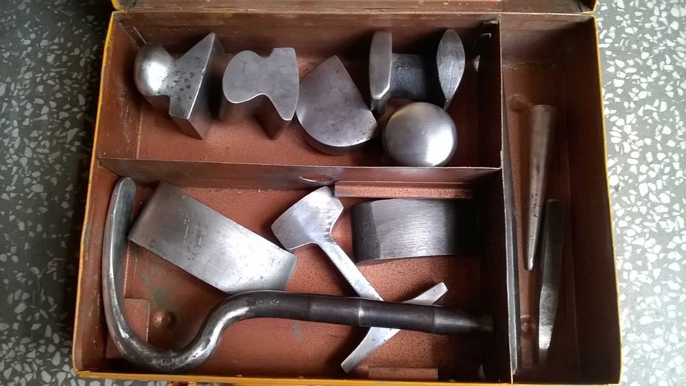 пети за изчукване на коли