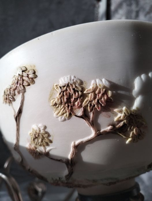 Продам люстру красивую