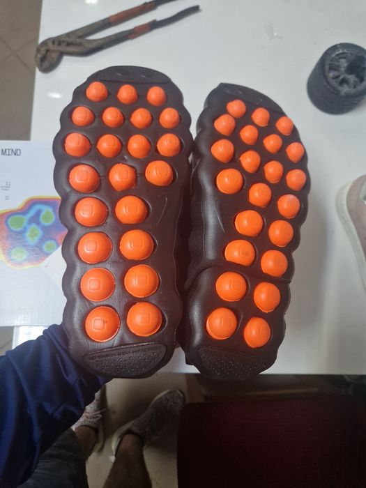 Vand Nike Mind ,nou cu eticheta nr 41 cu 26 cm