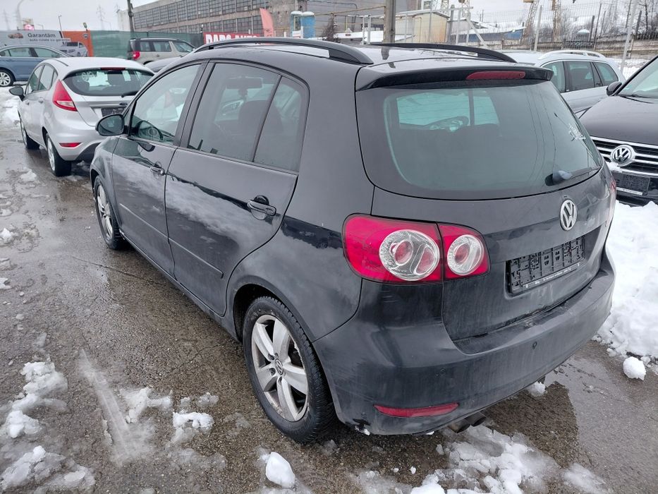 Vw Golf Plus 14 benz E5
