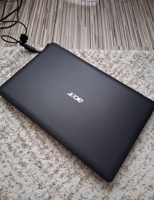 Laptop Acer Aspire 5552G.
