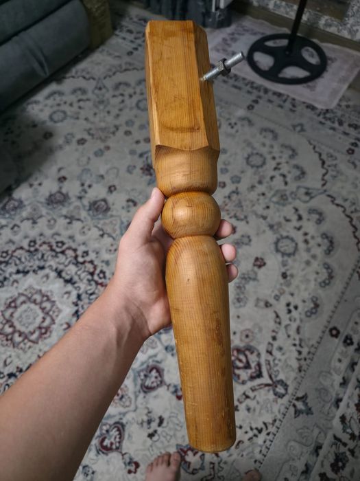 Продам низкий стол