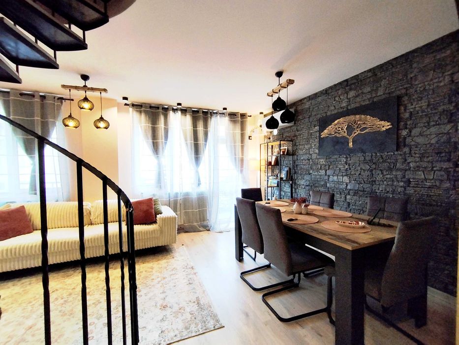 Дава се под наем Тристаен апартамент в Перник, Център - 98 кв.м за 662.49 € - Снимка #4