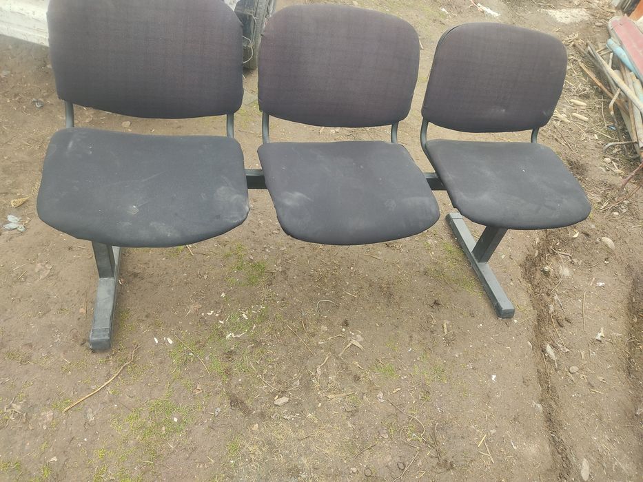 Мебелний стуллар сотилади холати яхши