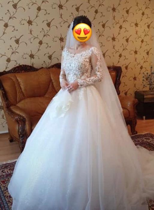 Свадебное  платье