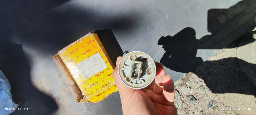 Продам датчик АБС на бмв е38