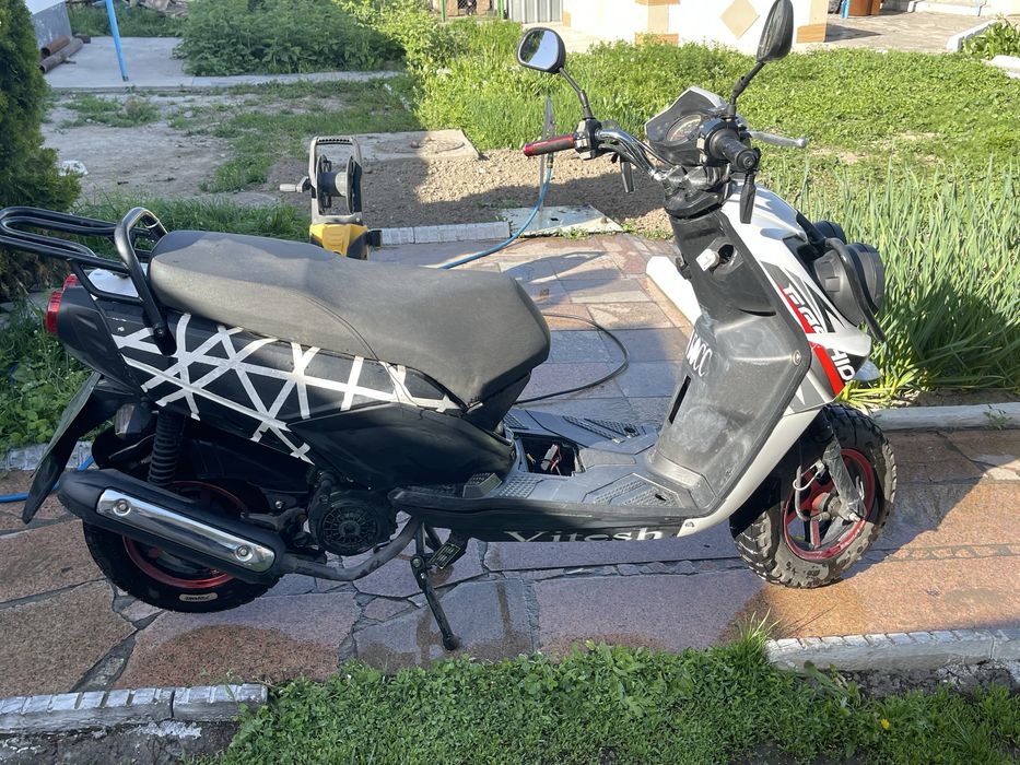 Продам мопед бумер