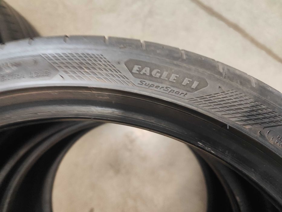 2бр. летни гуми 255/35/20 Goodyear