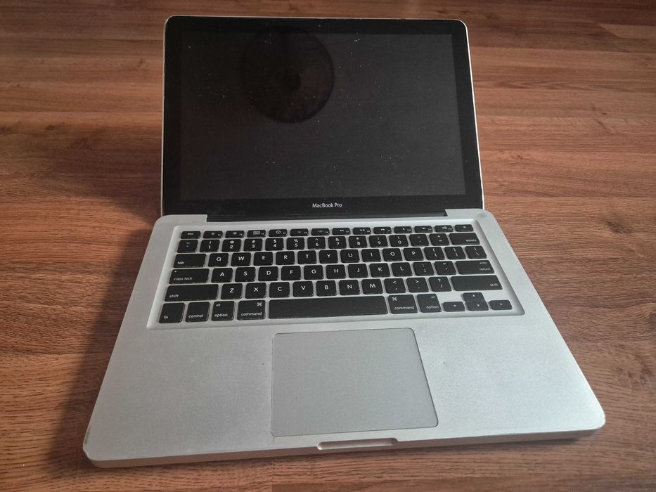 macbook pro mid 2010 second hand si noi de vanzare • Anunturi • OLX.ro