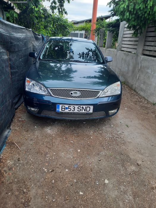 Vând ford mondeo
