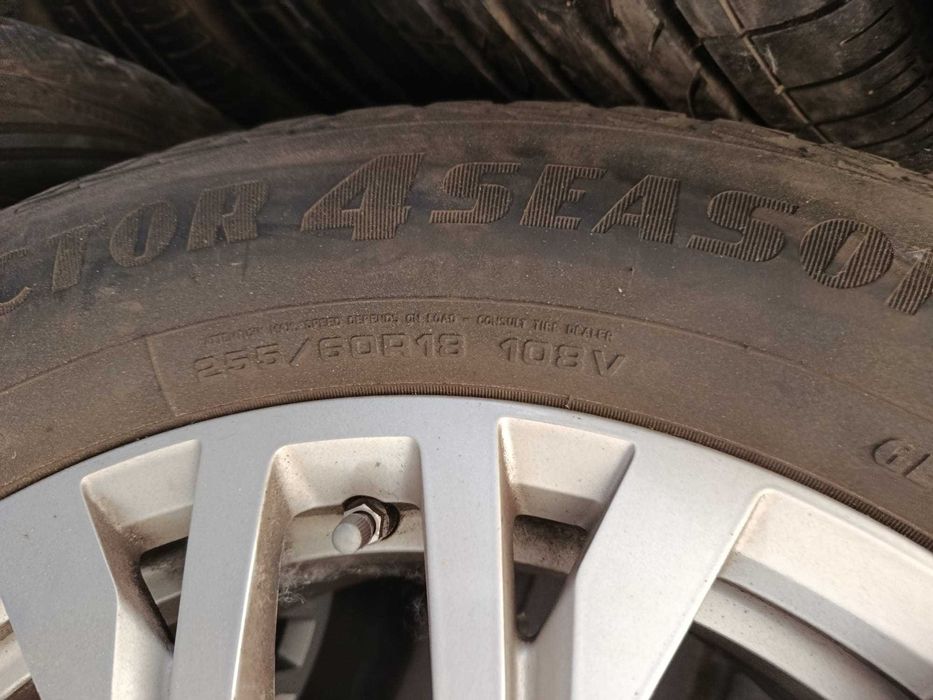 Jante Roti Volkswagen Touareg CR7 Cauciucuri Iarna 255 60 18 5x112