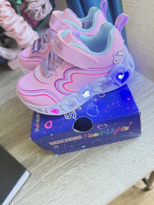 Детски обувки Skechers 22 номер