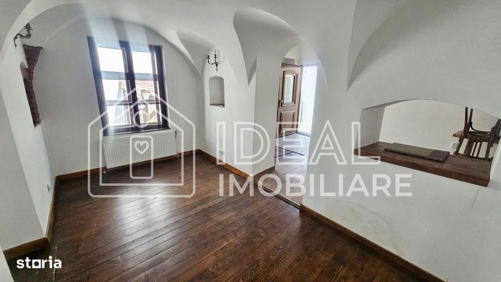 Imobil cu 2 corpuri independente | Zona Ultracentrală