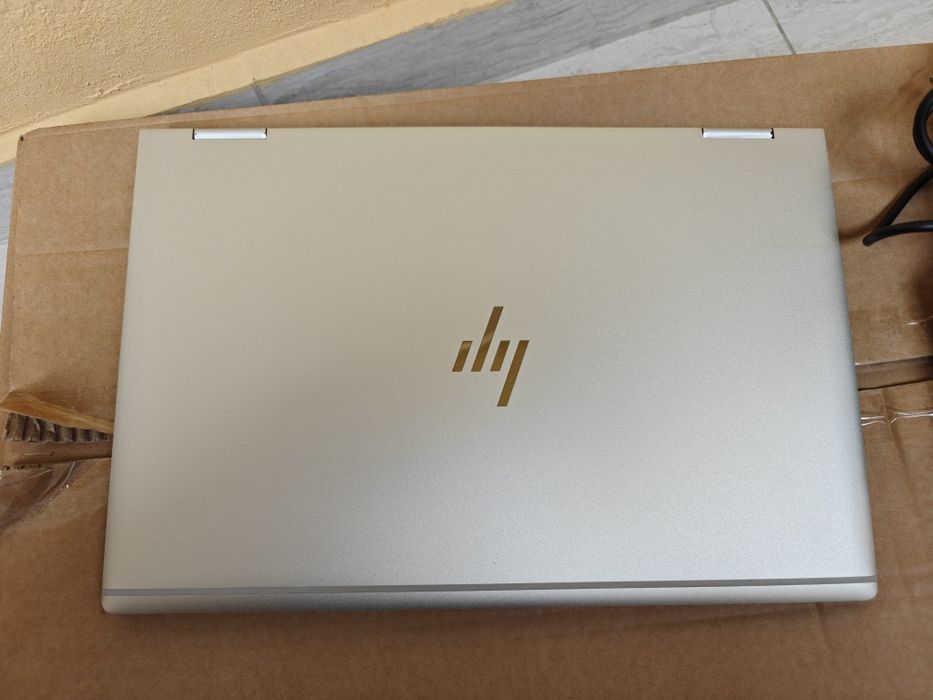 УлтраБук / Лаптоп HP Elitebook Тъч Екран 14" IPS FHD, i5,16 RAM