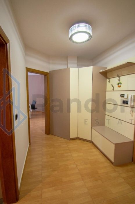 Дава се под наем Тристаен апартамент в София, Витоша - 80 кв.м за 573.24 € - Снимка #3