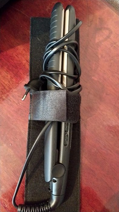 Выпрямитель немецкий для волос Remington