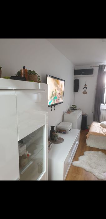 Vand apartament 2 camere