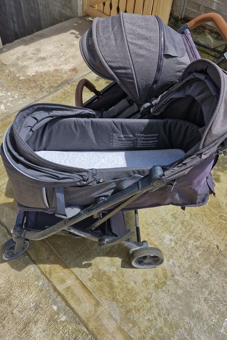 Carucior pentru gemeni 2in1
