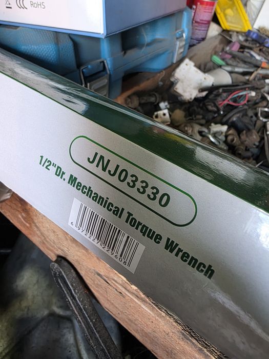 Продам динамометрический ключ