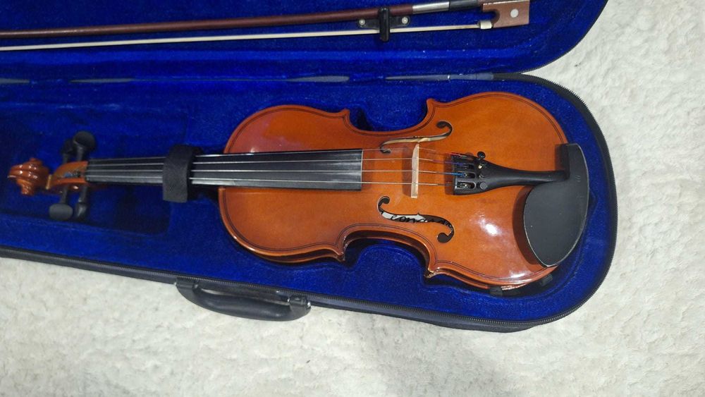 Vioară copii 1/2 – stare bună, ideală pentru începători