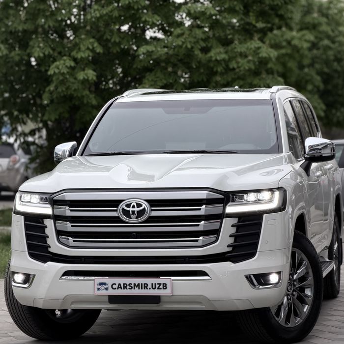 Toyota Land Cruiser 300 full 2025 yil