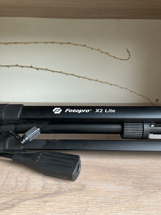 Штатив Fotopro x2 Lite