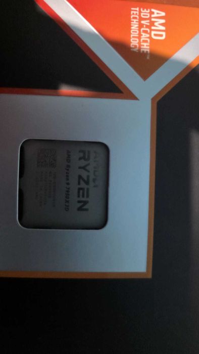 Vad procesor AMD Ryzen 9 7950X3D si Cooler ARCTIC Liquid Freezer III 360 A-RGB
