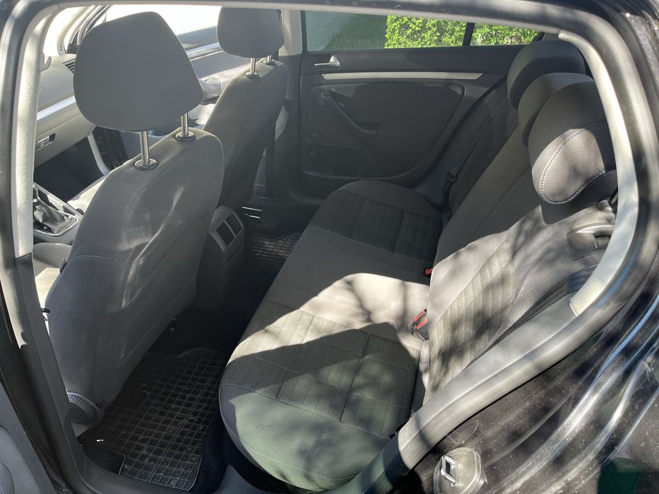 Vând VW Golf 5 1.9 TDI 90 CP