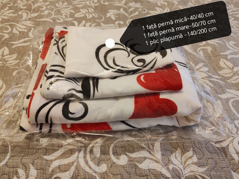 Seturi lenjerie de pat