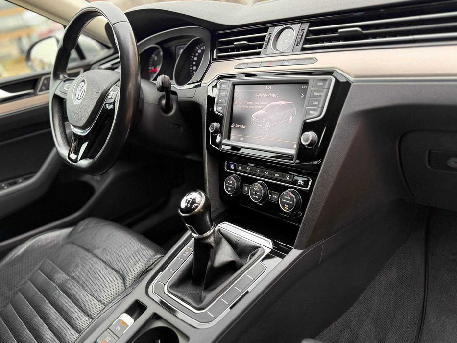 Volkswagen Passat B8 Highline 2.0 TDI-150 CP 206000 Km Fara Adblue Cutie Manuala