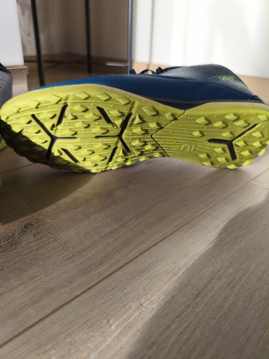 Стоножки за футбол KIPSTA