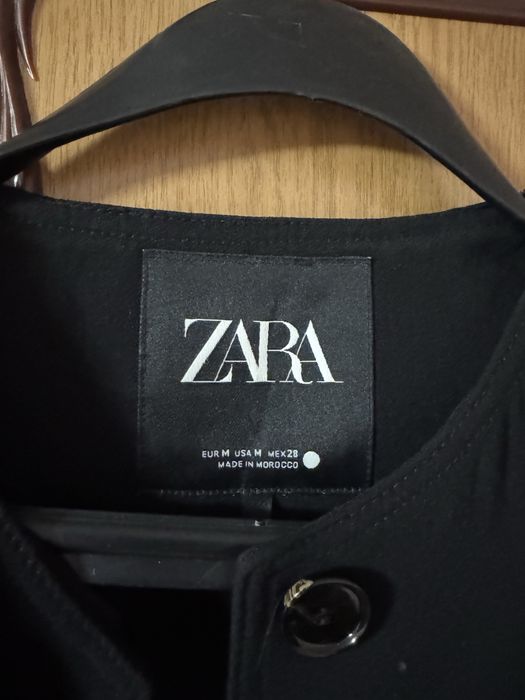 ZARA връхни дреха