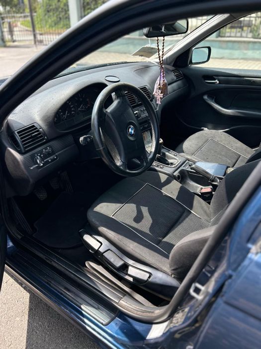 Vând BMW Seria 3