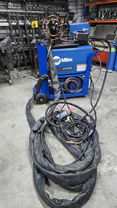 Aparat de sudură profesional Miller XMT 450 MPa + S-74 MPa + HydraCool