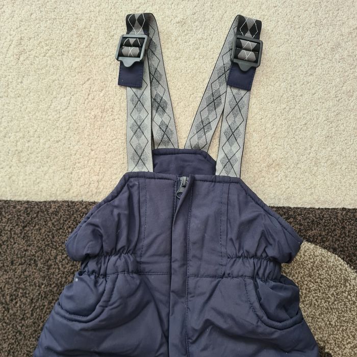 Продам зимнюю куртку для мальчика