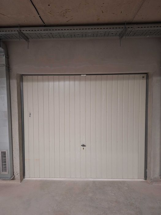 Дава се под наем Гараж / Паркомясто в София, Младост 2 - 30 кв.м за 219.3 € - Снимка #3