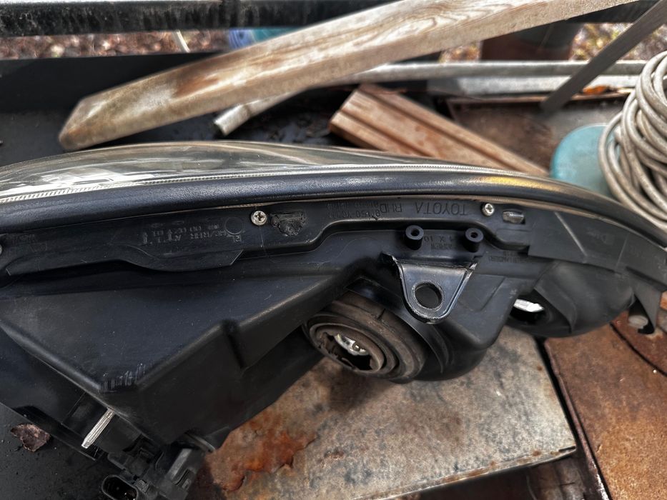 Фары камри 35.