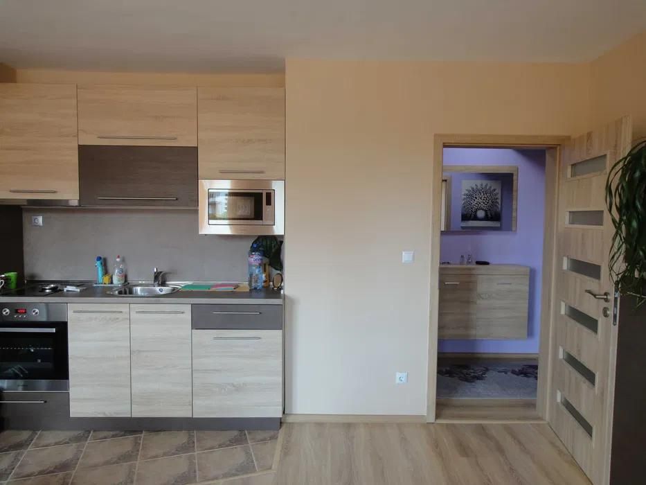 Дава се под наем Двустаен апартамент в Варна, Център - 75 кв.м за 600 € - Снимка #7