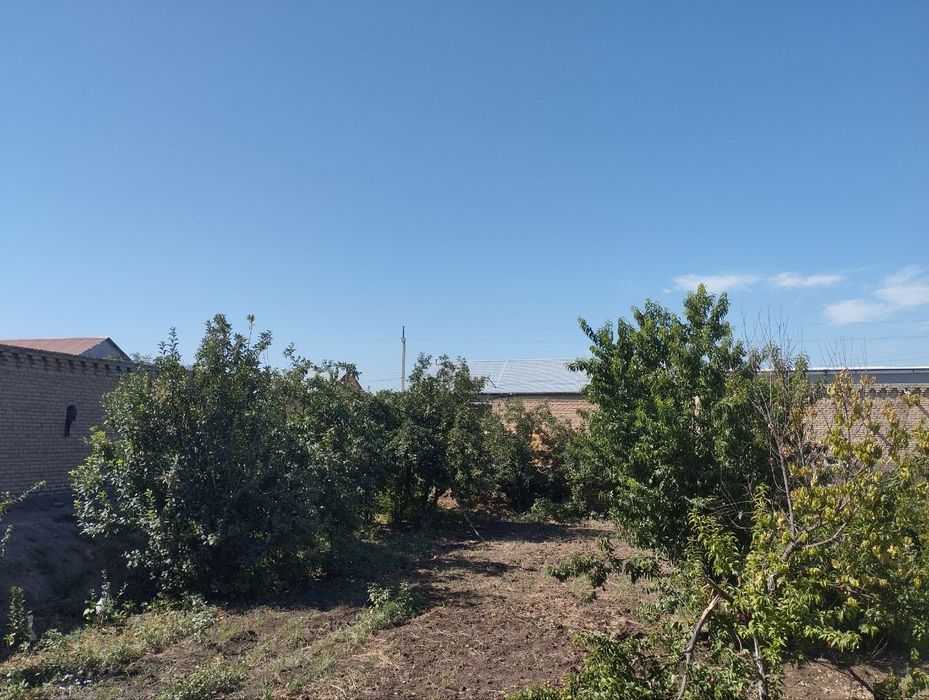 Курилиши тугалланмаган участка сотилади