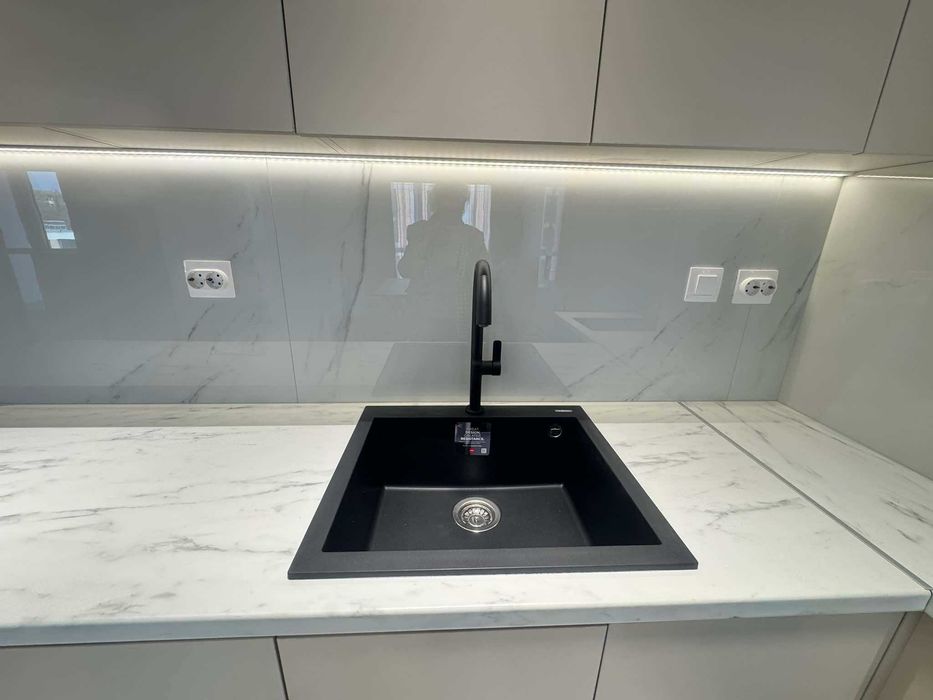 Продава се Тристаен апартамент в Велико Търново, Център - 88 кв.м за 1694 €/кв.м - Снимка #12